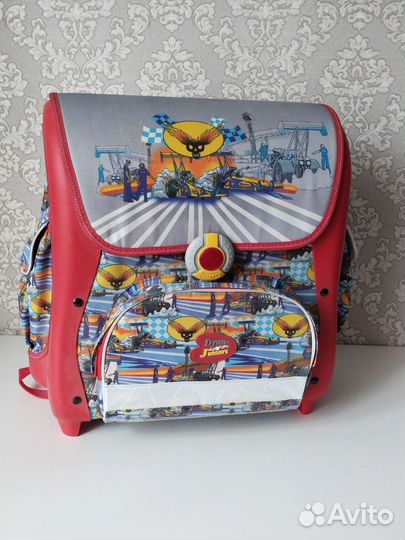 Школьный рюкзак новый