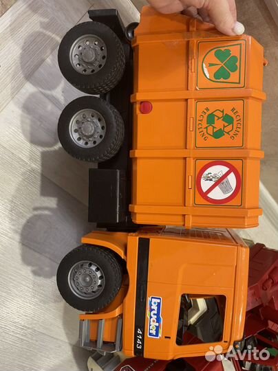 Детские игрушки, машинки bruder, полесье