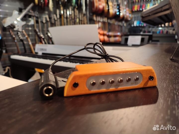 Магнитный звукосниматель Flanger FP-02