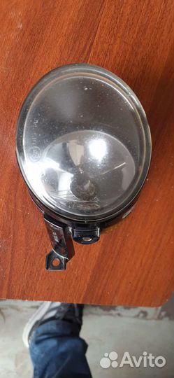 Противотуманная фара 1T0941700C hella