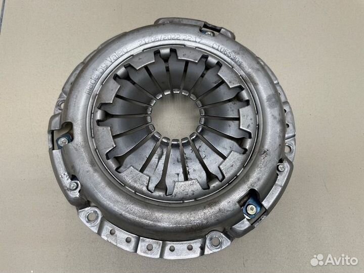 Корзина сцепления Nissan Tiida HR16DE 2008