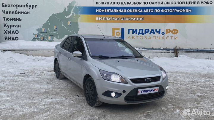 Стеклоподъемник механический задний правый Ford Fo