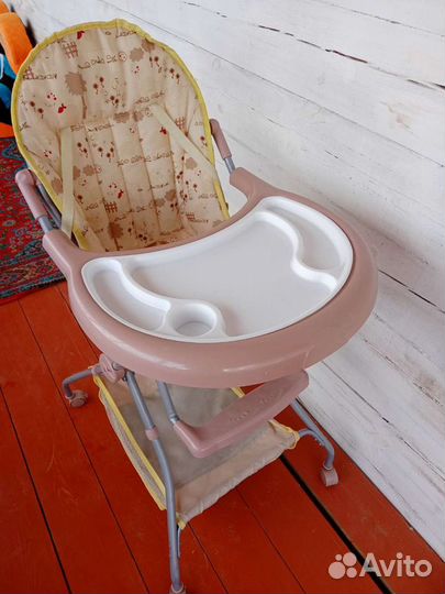 Стул для кормления