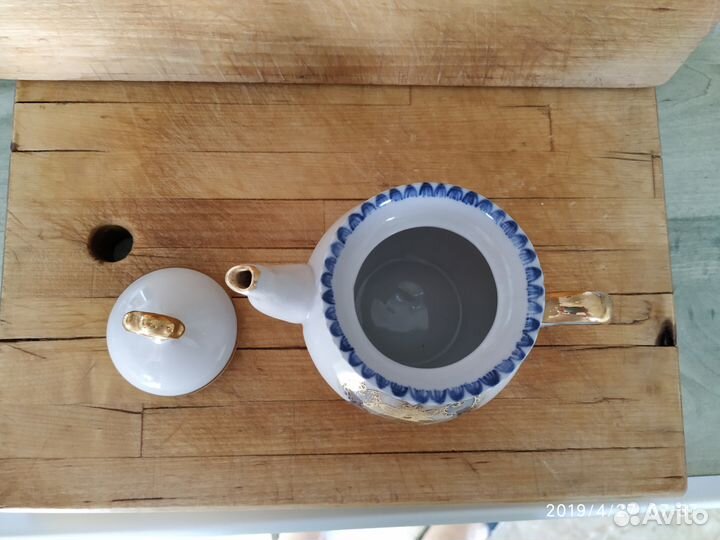 Чайник заварочный фарфоровый коллекцион редкий кфз