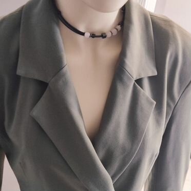 Блейзер приталенный 44 Золотой песок