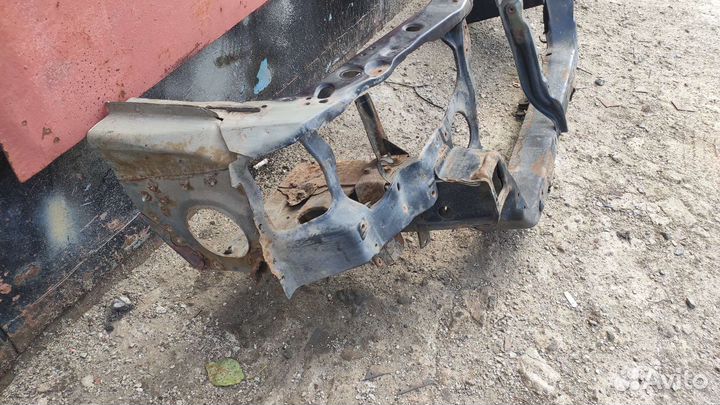 Телевизор Mitsubishi Galant 7