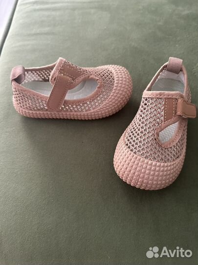 Сандали летние новые