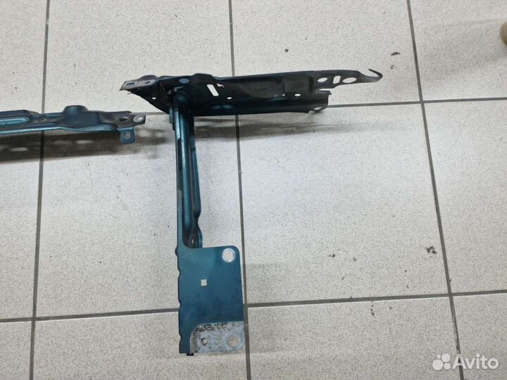 Передняя панель (Телевизор) Ауди 80 Б4 V6/2.0