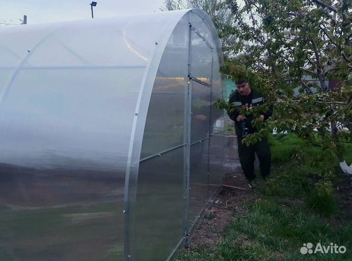 Теплица из поликарбоната