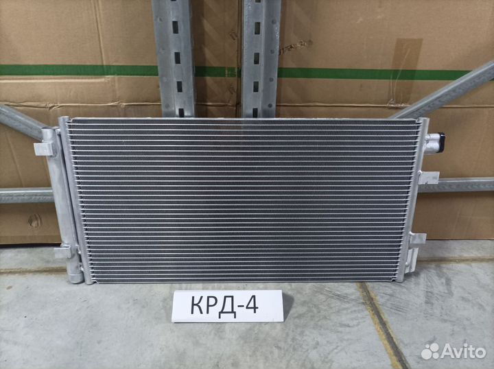 Радиатор кондиционера Renault Fluence 1 2009