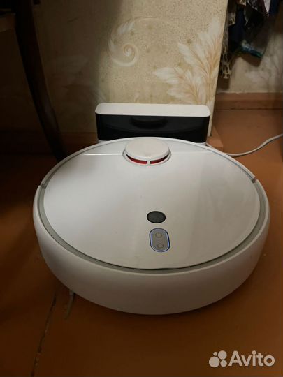 Робот-пылесос Xiaomi Mi Robot Vacuum Cleaner 1S
