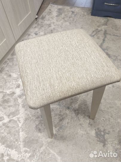 Продам табурет
