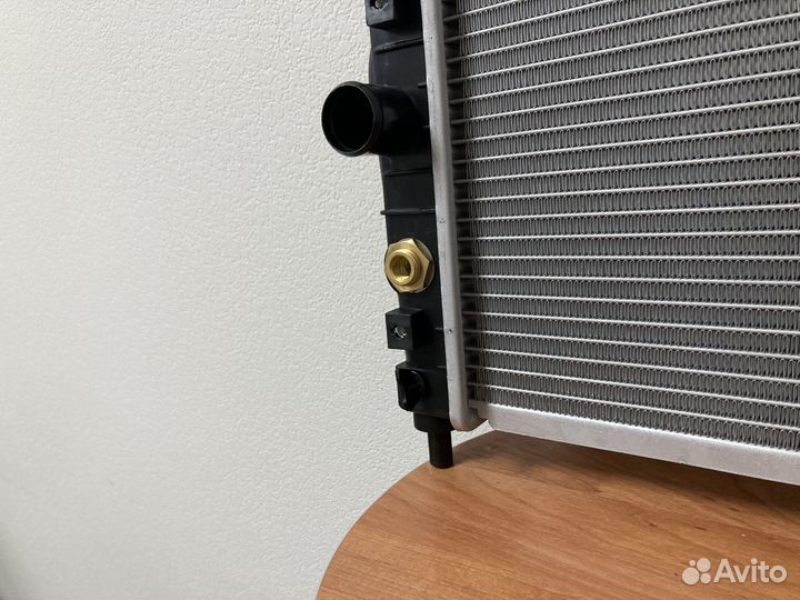 Радиатор Дэу Леганза 1997-2003