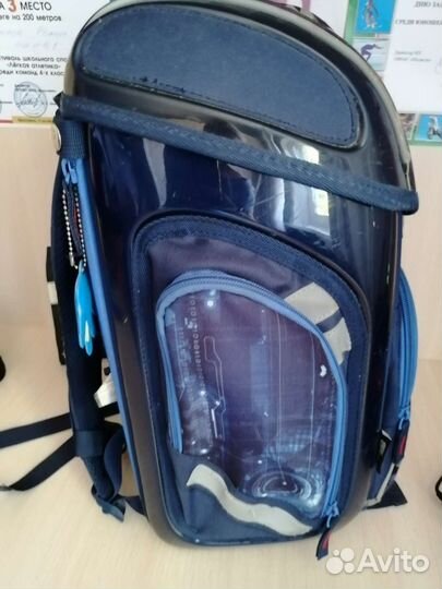 Школьный рюкзак