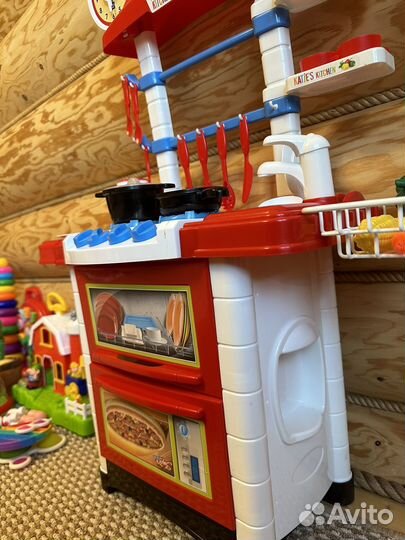 Детская игровая кухня