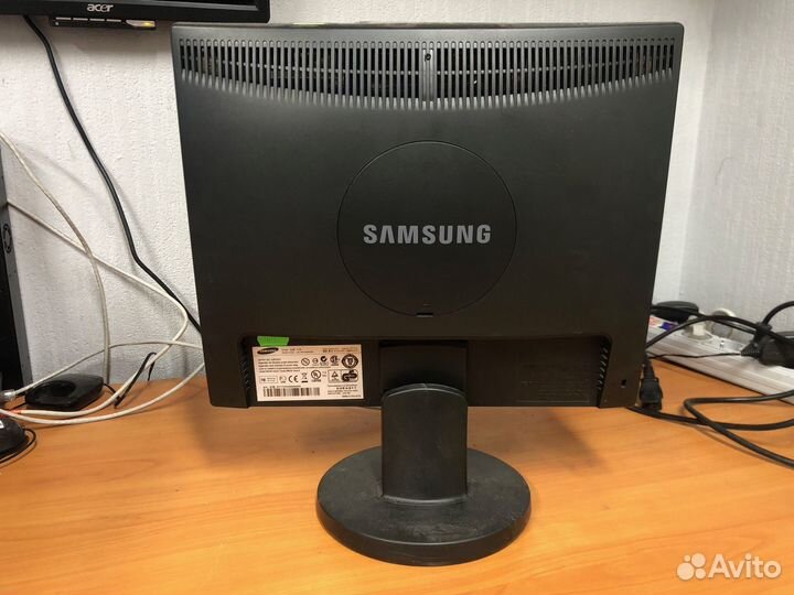 Монитор Samsung 17