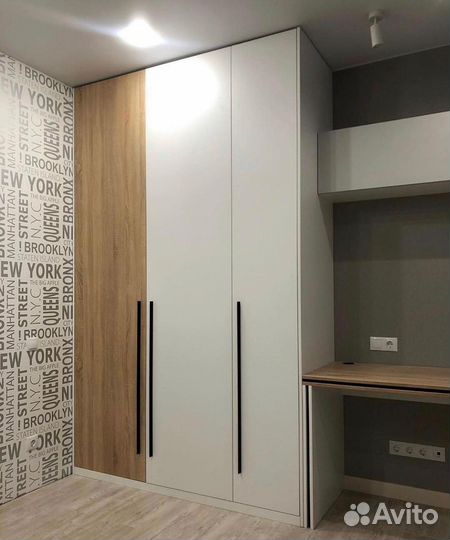 Шкаф распашной от производителя