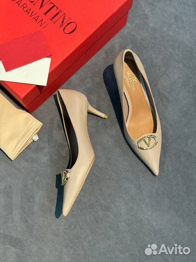 Туфли женские valentino