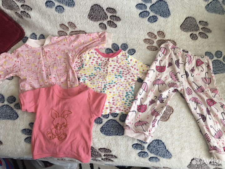 Отдам большой пакет вещей на девочку