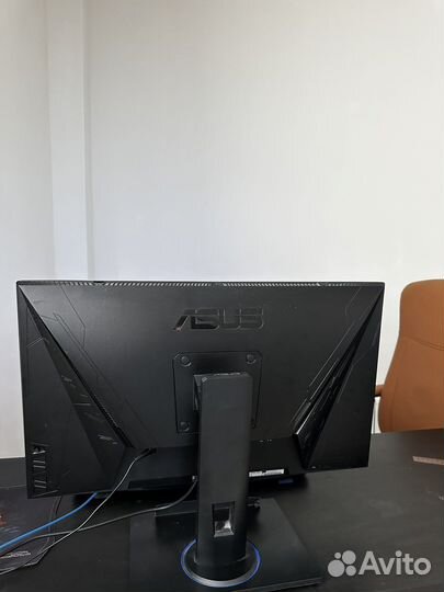 Монитор Asus 24