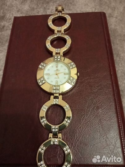 Часы женские