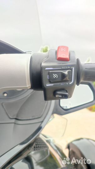 Трицикл BRP CAN-AM