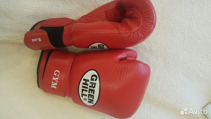 Боксерские перчатки