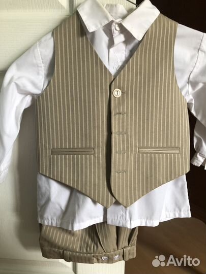 Классический костюм + рубашка для мальчика, рост 9