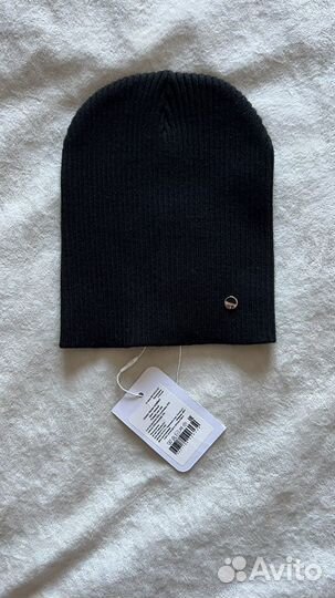 Женская шапка новая