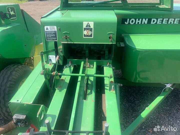 Пресс-подборщик John Deere 330, 1998