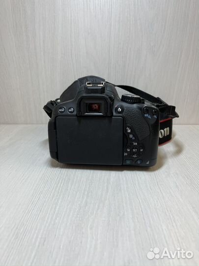 Фотоаппарат Canon Eos 650D Kit EF-S 18-55 III