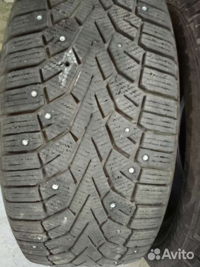 Gislaved NordFrost 100 235/55 R17 103T