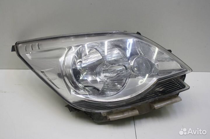Фара правая Chevrolet Cobalt 2 T250 (2011 - 2016)
