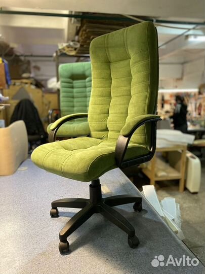 Компьютерное кресло