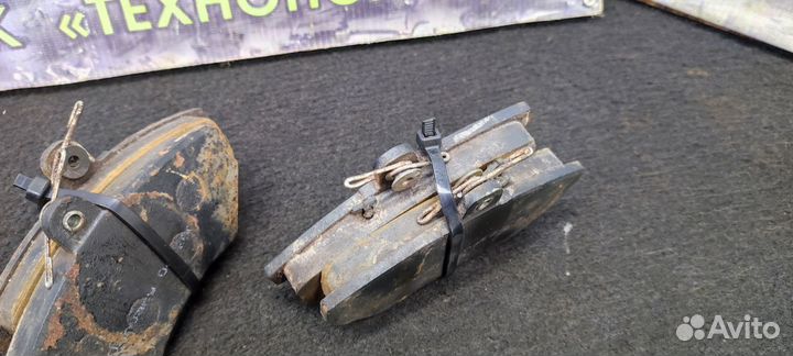 Тормозные колодки Volkswagen Polo