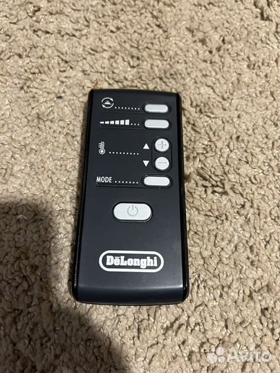 Керамический тепловентилятор Delonghi tcp7592er