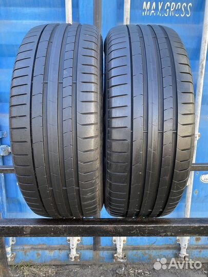 Pirelli P Zero PZ4 225/50 R18 99W