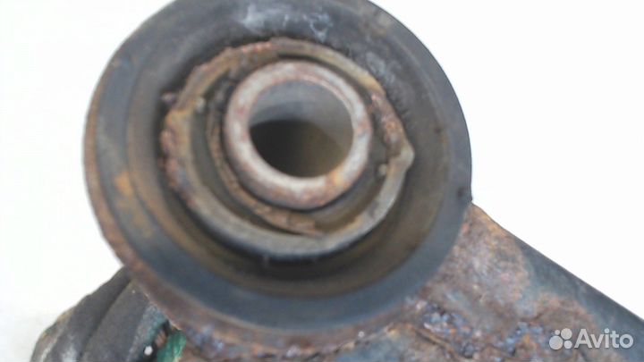 Рычаг подвески Toyota Sequoia, 2002