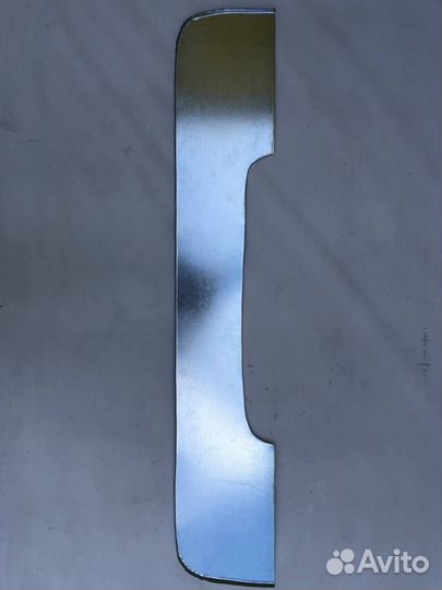 Ремчасть двери багажника Nissan Serena C23