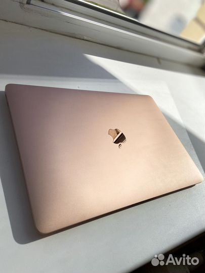 Macbook Air 13(2020), 8/256, GPU 7-core