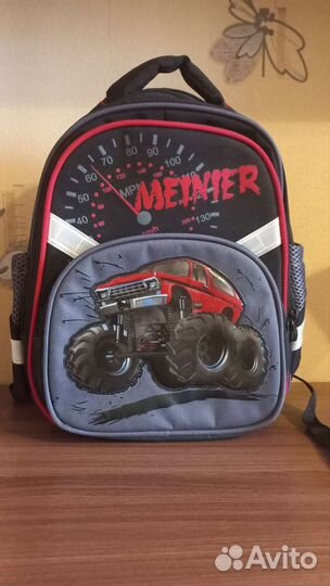 Рюкзак школьный для мальчика легкий