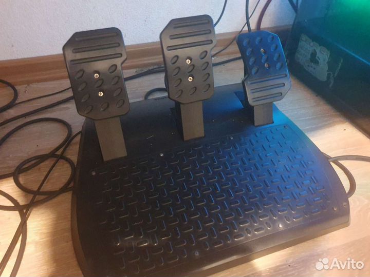 Thrustmaster RGT Force Feedback clutch