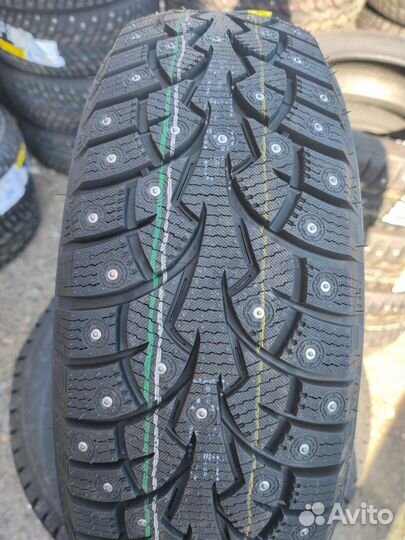 Roadmarch Winter XPro 888 185/65 R15