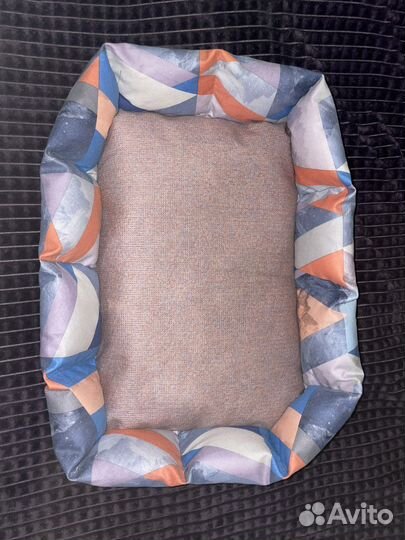 Лежанка для кошек