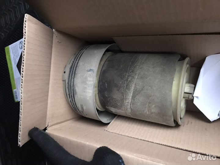 Воздушная подушка(опора пневматическая) BMW X6M