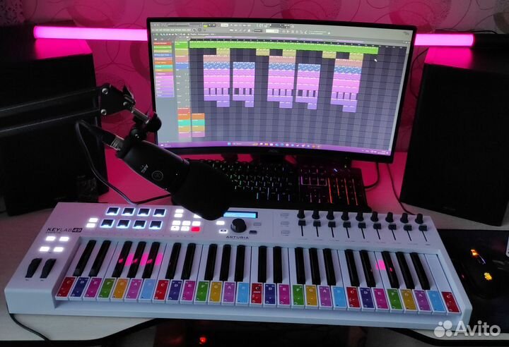 Midi - клавиатура Arturia keylab essential 49