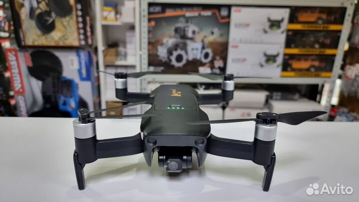 Радиоуправляемый квадрокоптер Hubsan Ace Standard