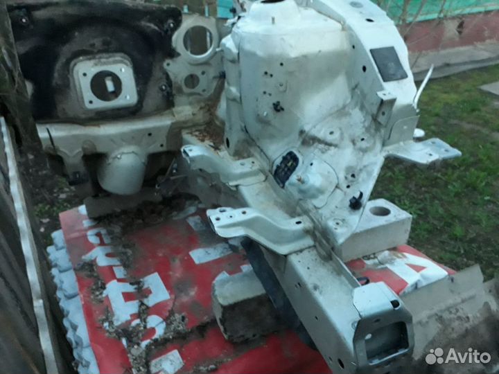 Лонжерон Hundai Solaris