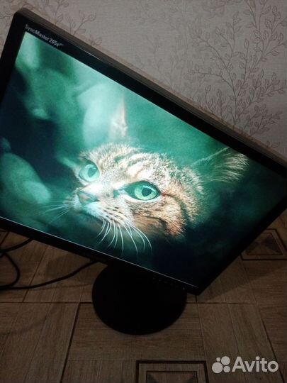 Монитор samsung 24 Full HD