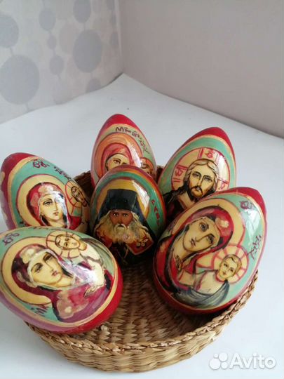 Яйцо сувенирное, дерево